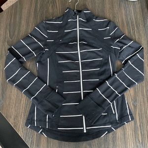 COPY - Lululemon define jacket . Size 8